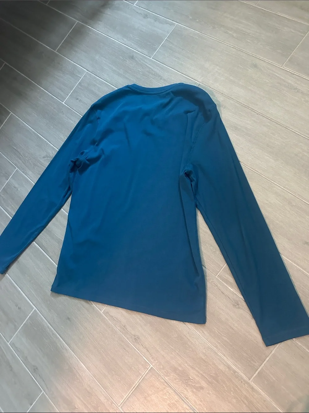 Banana Republic Men's Long Sleeve Crewneck Shirt - Teal Blue